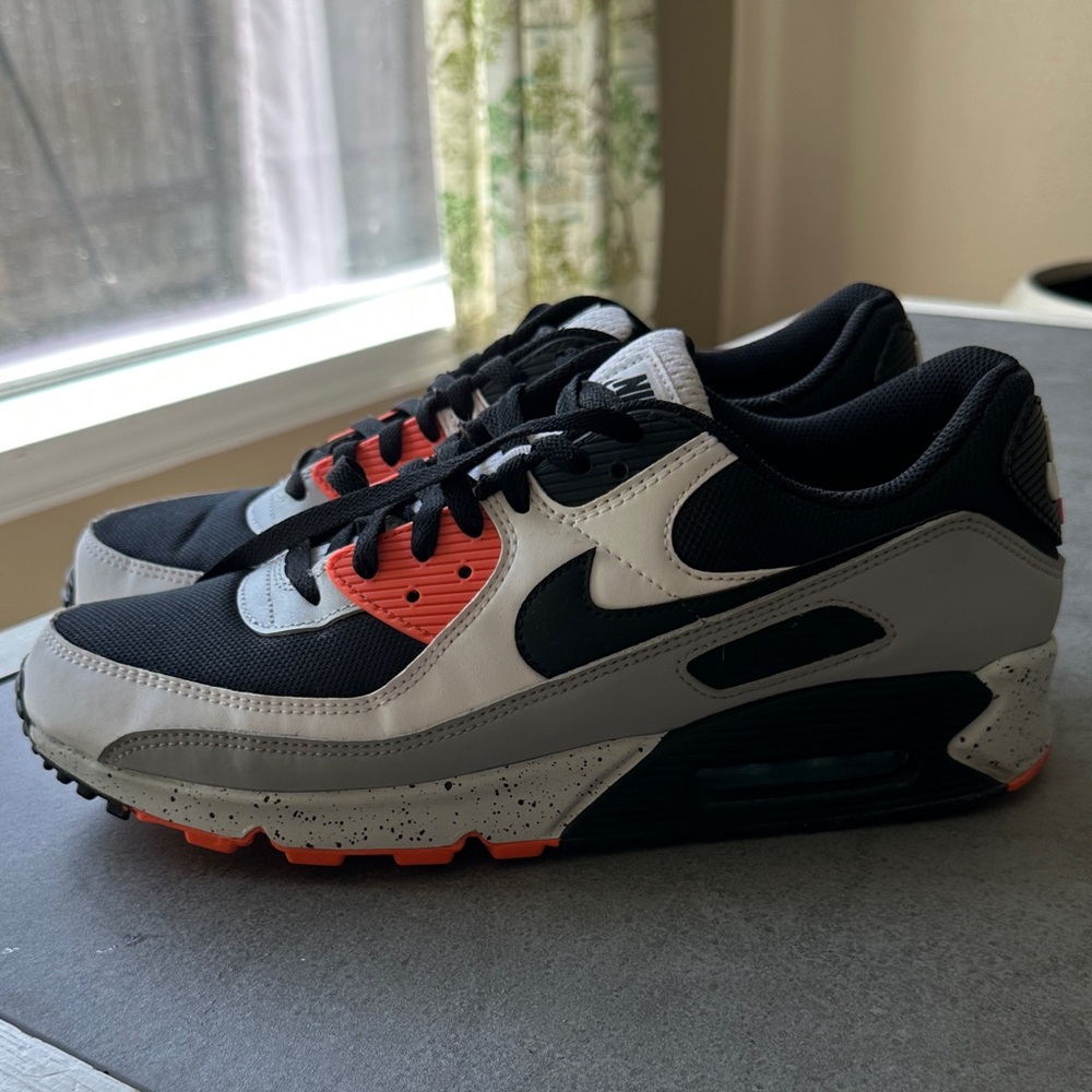 Nike Air Max 90 - Size 12
